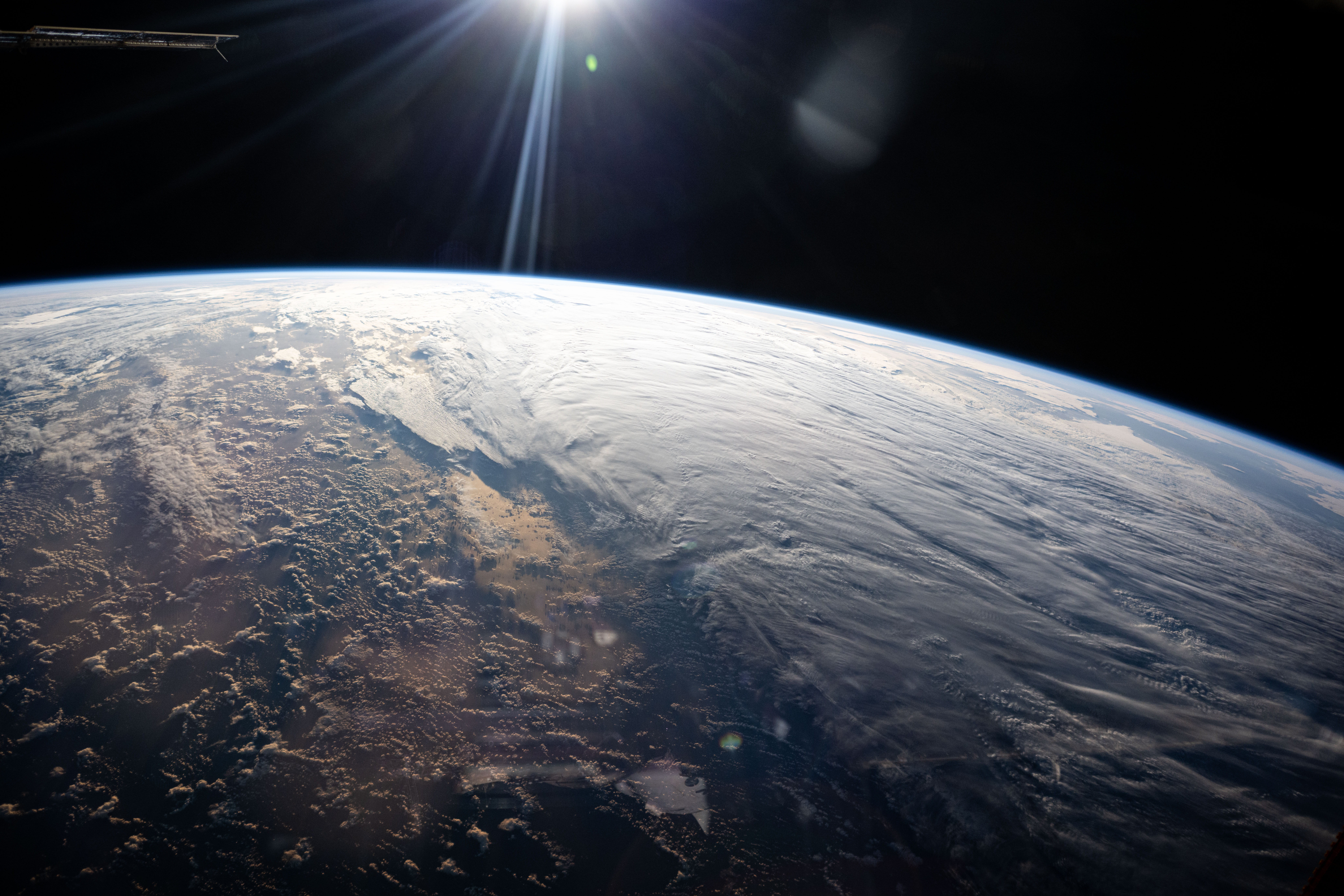 polandshiok.sg Photo by ESA-S. Uznański-Wiśniewski